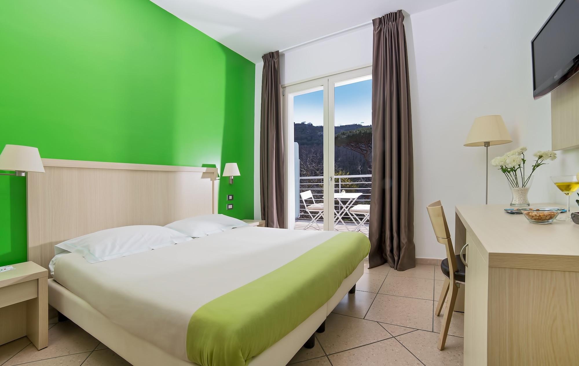 Bed and Breakfast De Maria House SantʼAgata sui Due Golfi Zewnętrze zdjęcie