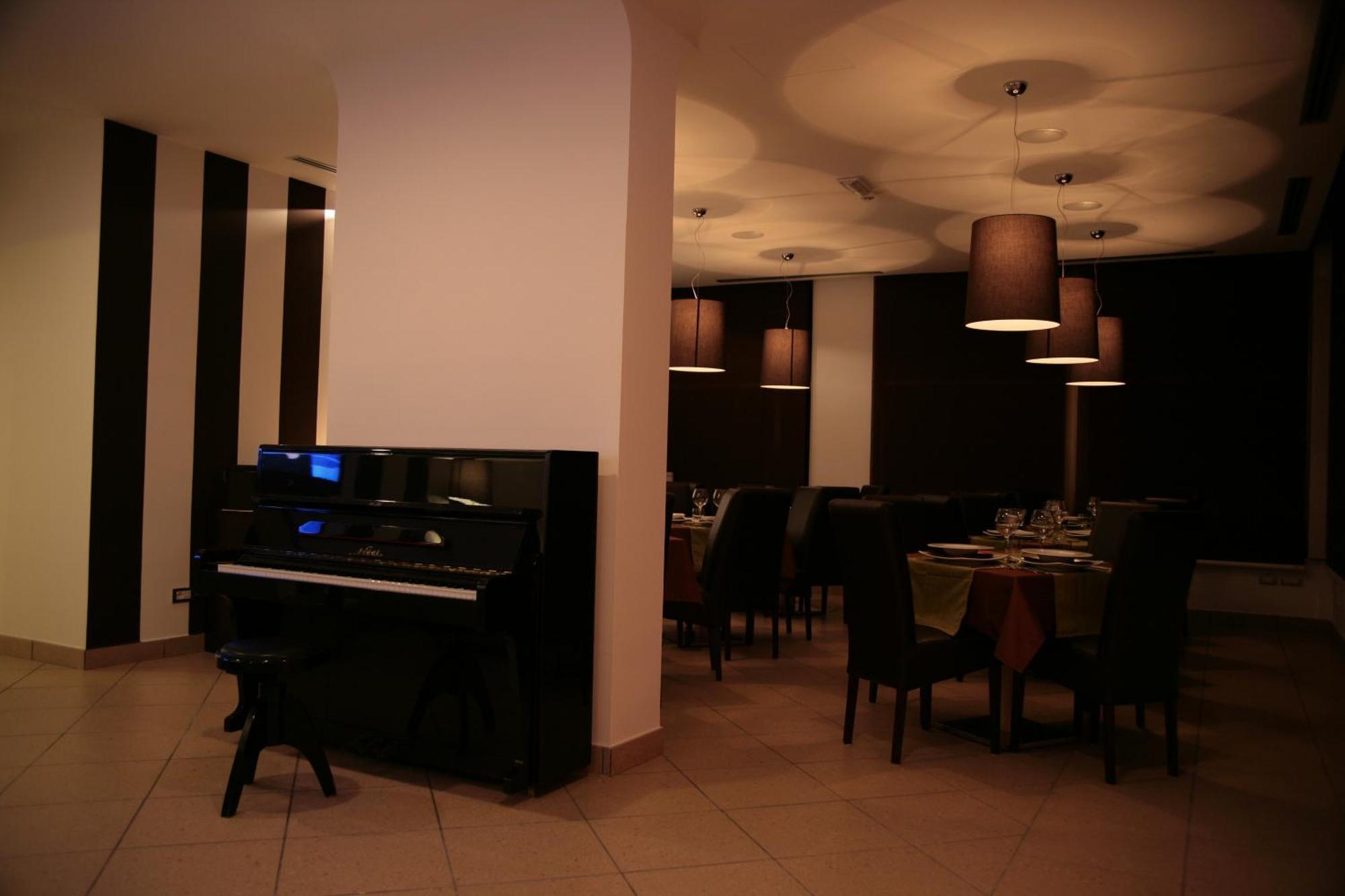 Bed and Breakfast De Maria House SantʼAgata sui Due Golfi Zewnętrze zdjęcie