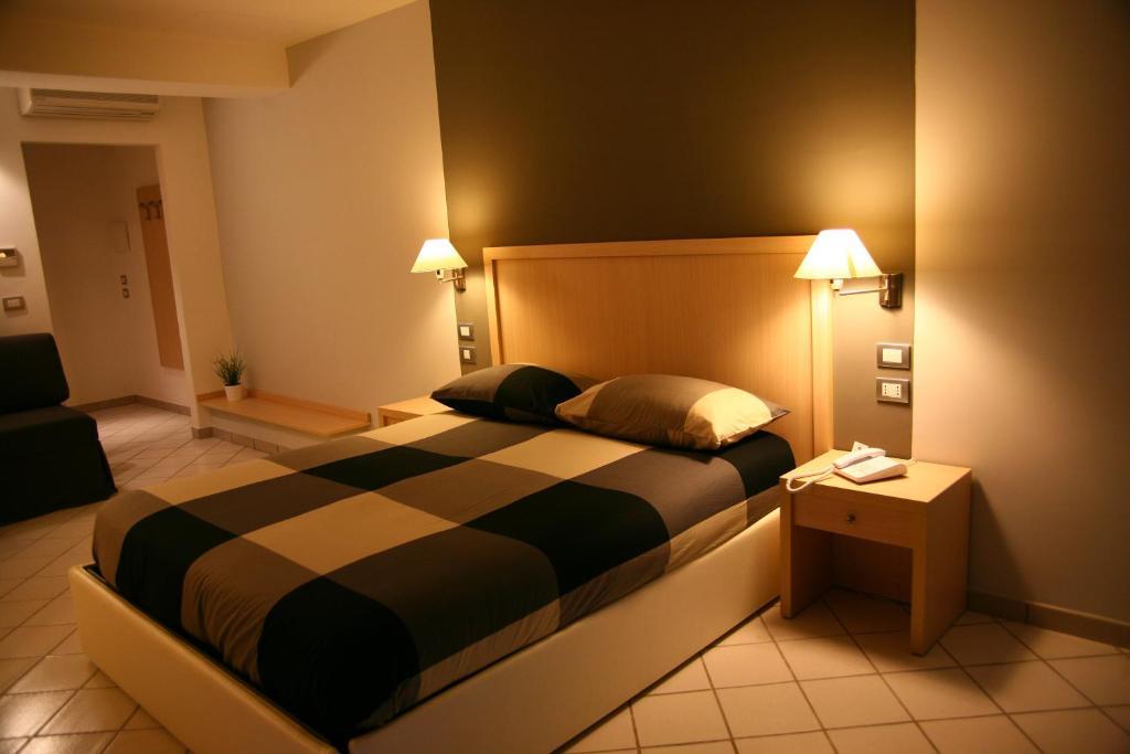 Bed and Breakfast De Maria House SantʼAgata sui Due Golfi Pokój zdjęcie